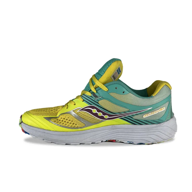 گالری تصاویر کتونی ساکونی رانینگ سبز و زرد