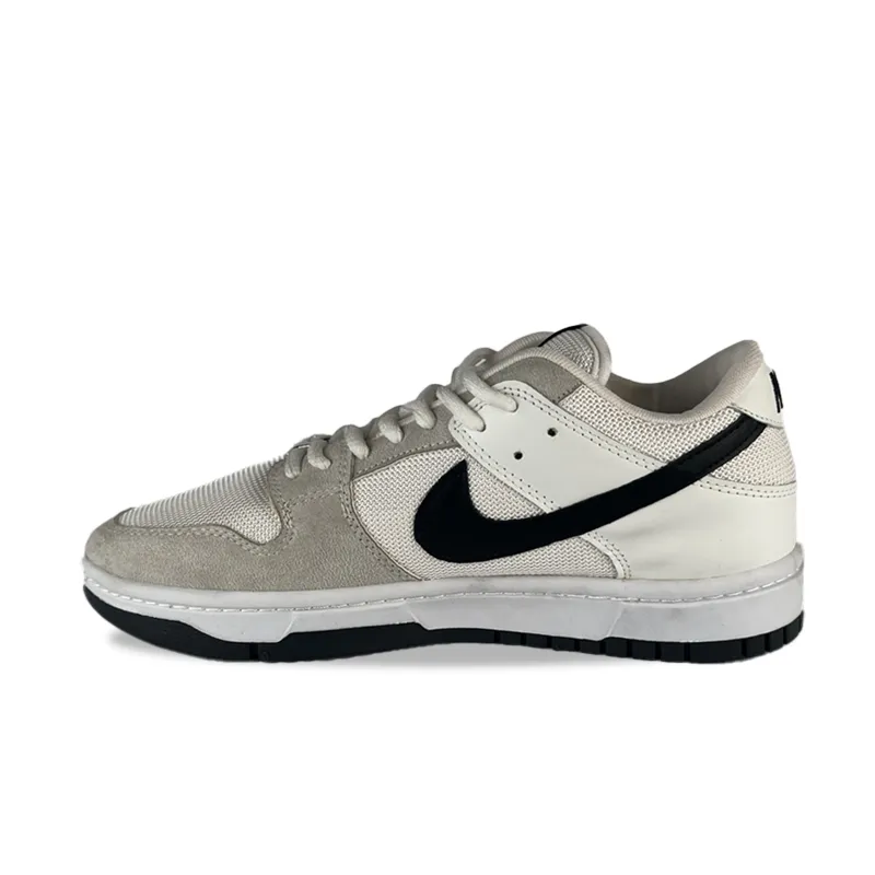 گالری تصاویر کتونی نایک اس بی دانک سفید مشکی طوسی