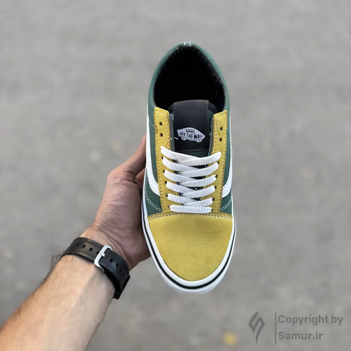 گالری تصاویر کتونی ونس اولد اسکول زرد سبز