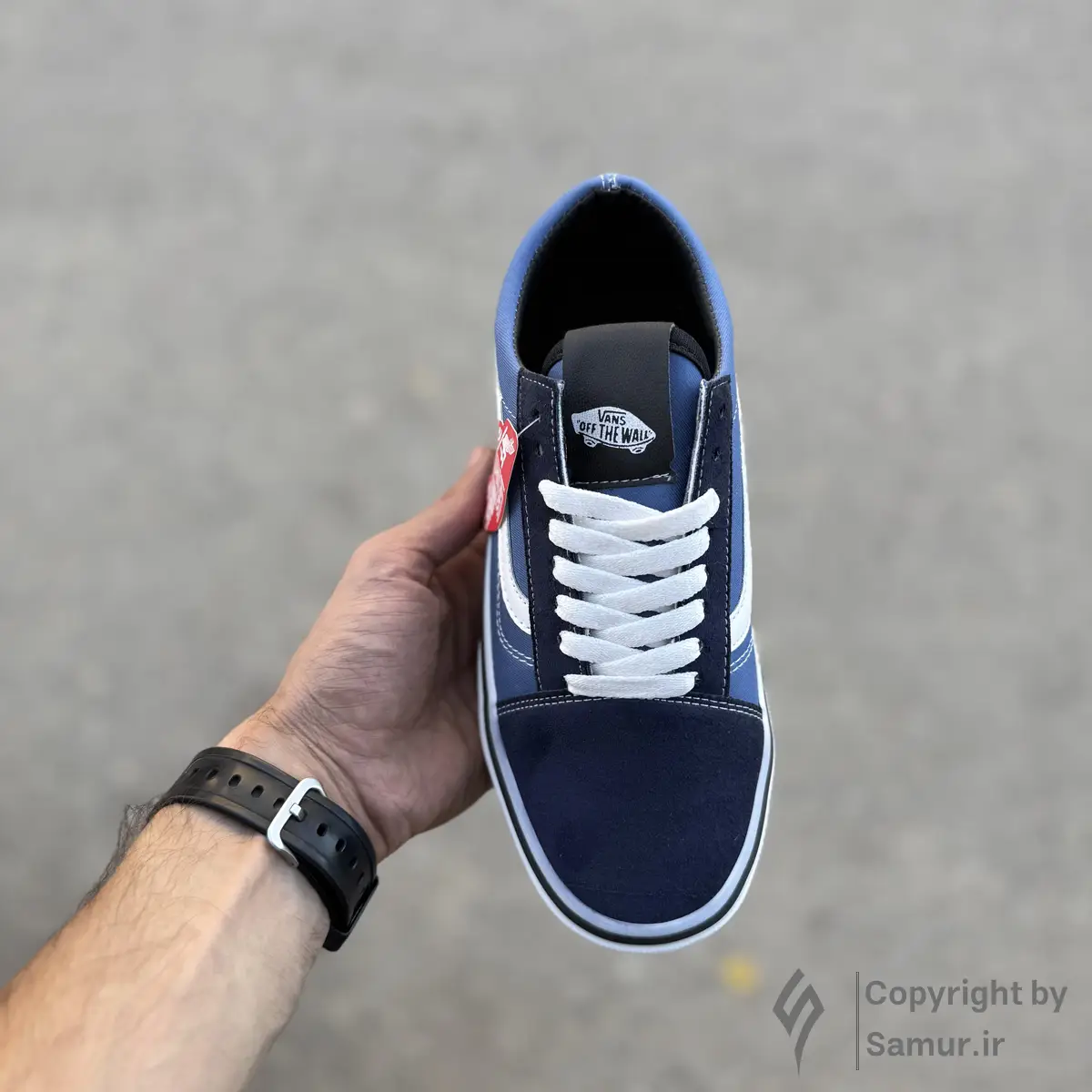 گالری تصاویر کتونی ونس اولد اسکول سرمه ایی مشکی بدون ساق